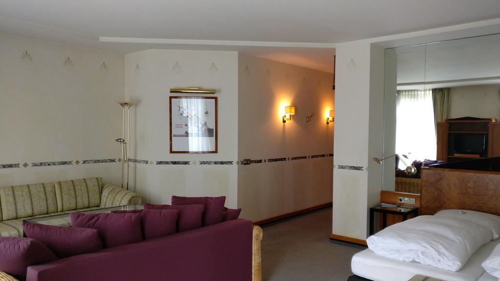 Hotel Hessler Maintal Exterior photo